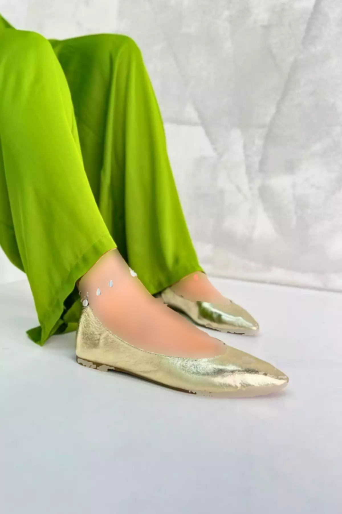 کفش عروسکی طلایی چرم هایکی برند inizio کد 1753713674