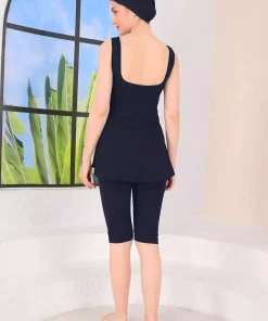 مایو پیراهن نیمه تایتدار تیکه دار پوشیده سرمه ای بنددار برند medipek کد 1753533723