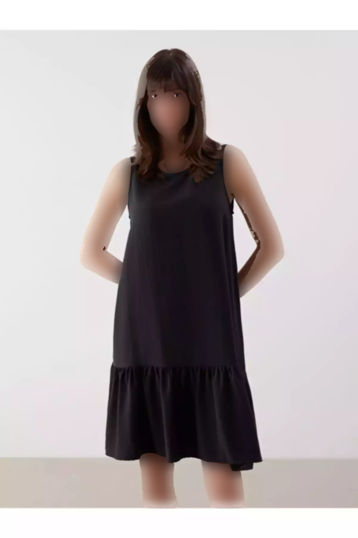 پیراهن راحت یقه گرد مشکی برند LC Waikiki کد 1752545465