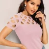 بلوز برش کرپ لیزر طرح آستین کوتاه وارداتی زنانه برند JANES کد 1753558866