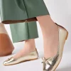 کفش عروسکی پوست ارتوپدیک کف نرم سبک پاپیونی رنگ طلایی چرم زنانه برند StWenn کد 1753608124