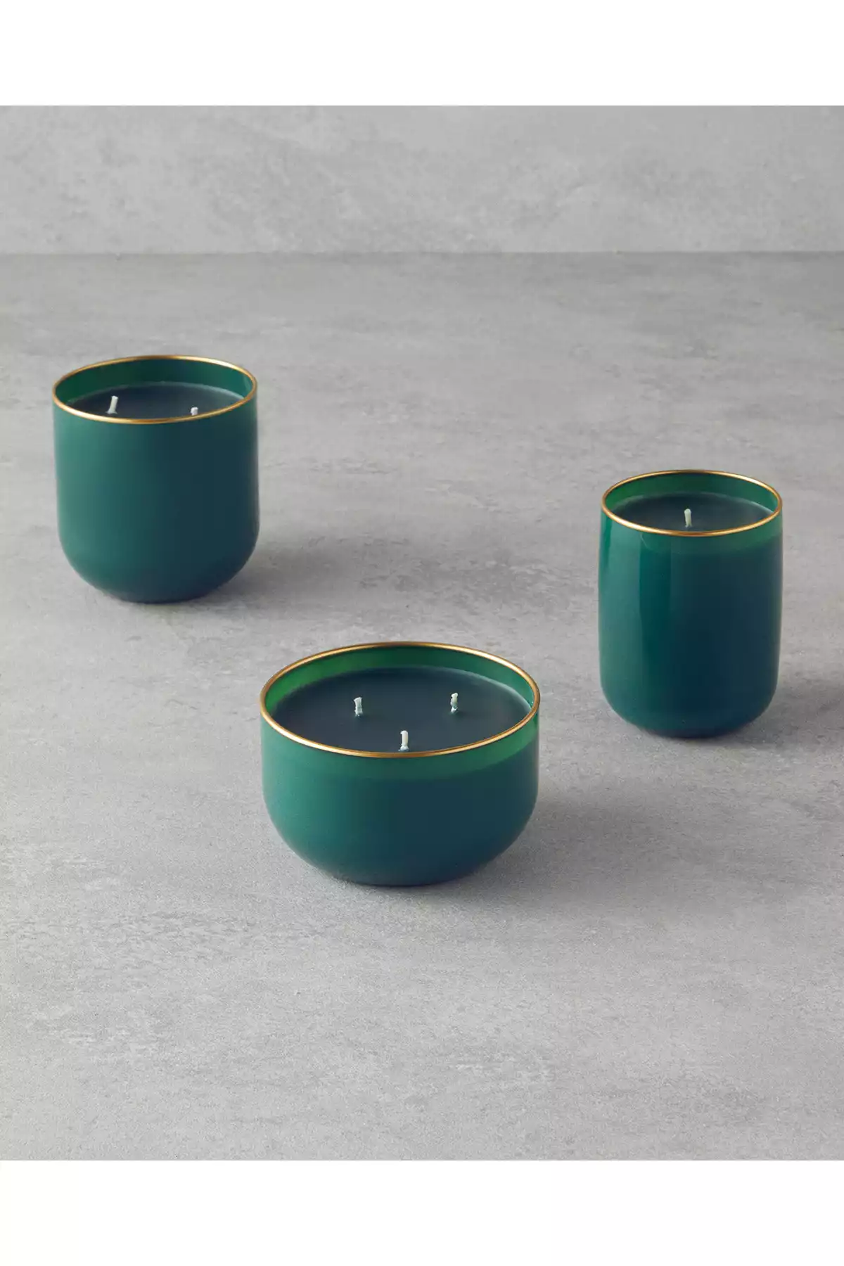 شمع معطر 1900 برند English Home کد 1754460262