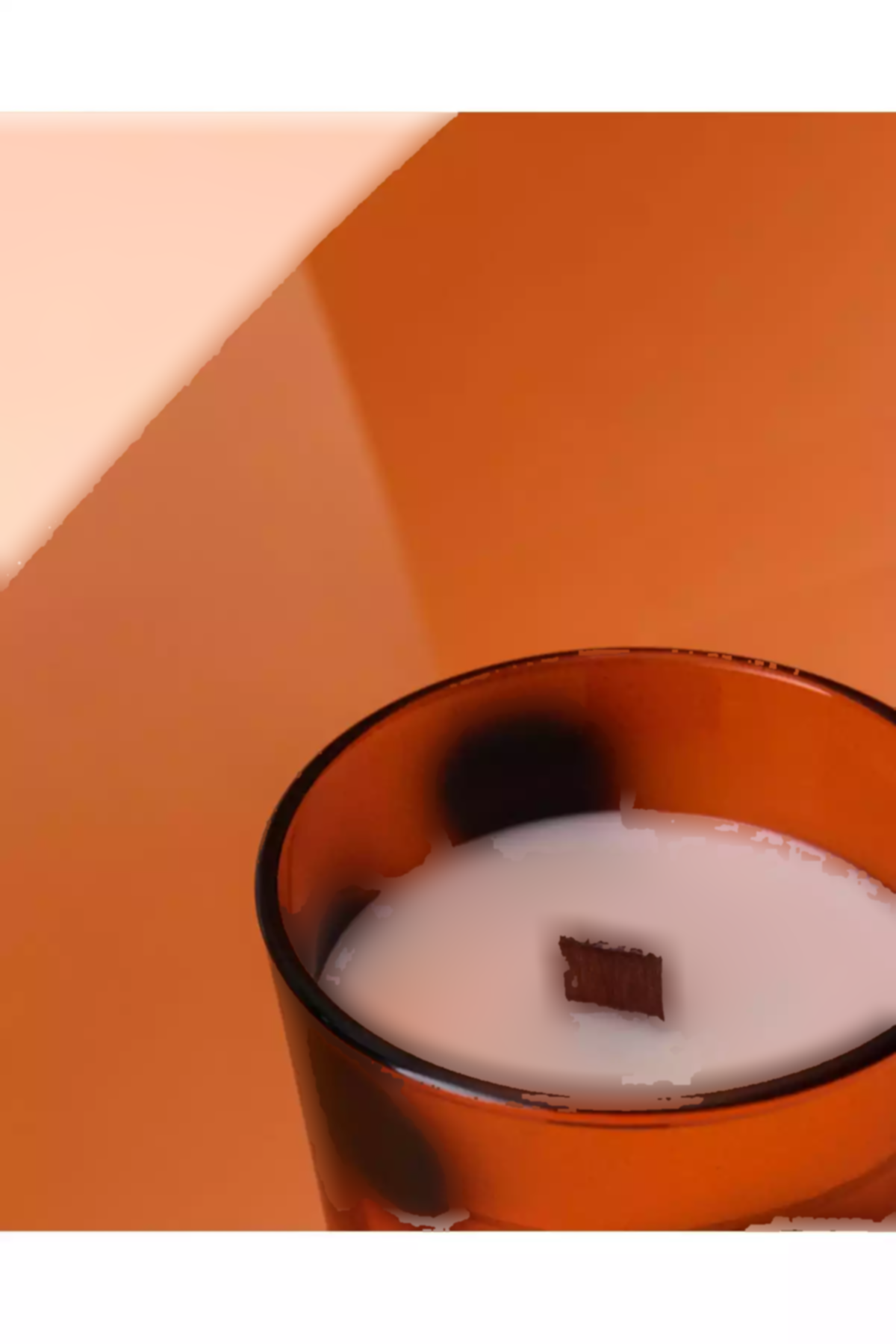 شمع لیوان معطر 230گرم بسفر برند Madame Coco کد 1754460321