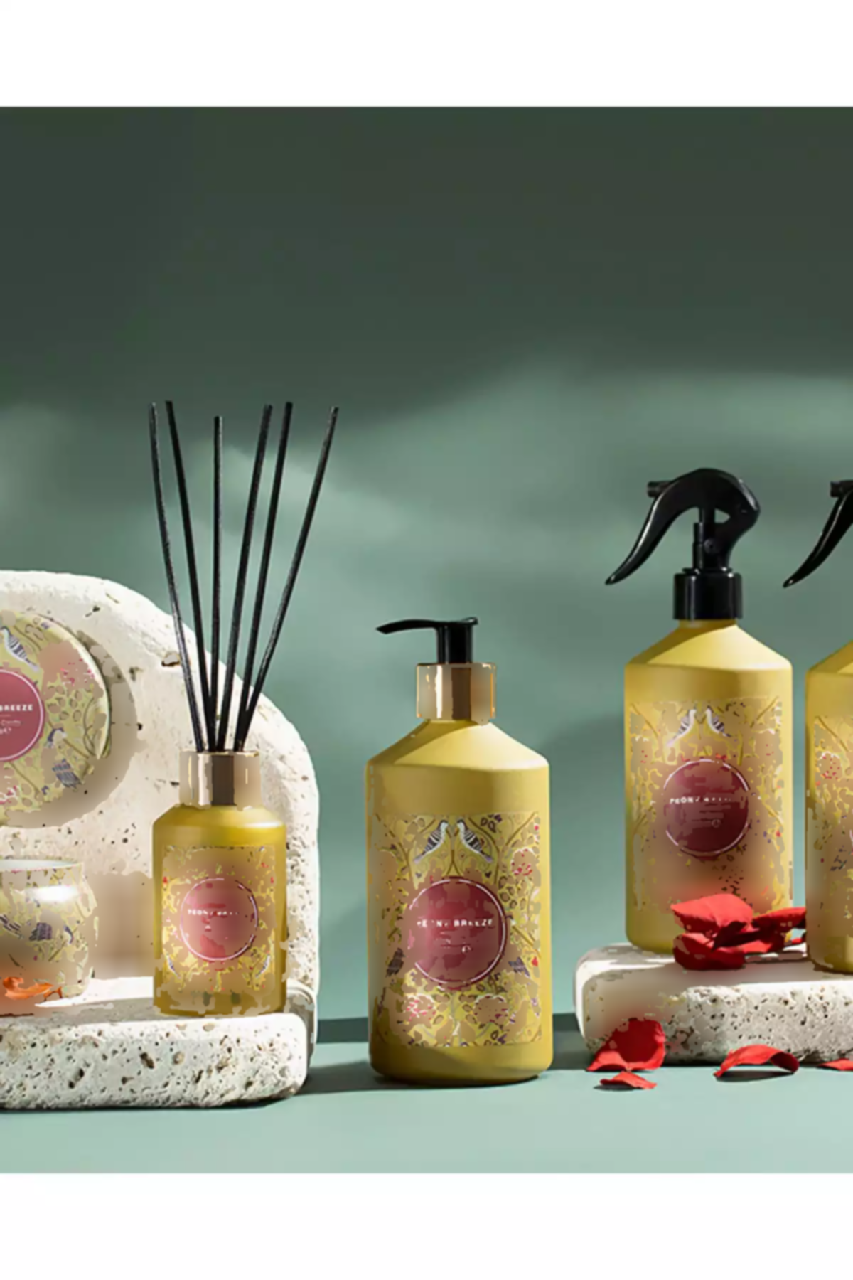 شمع معطر 2270 برند English Home کد 1754460326