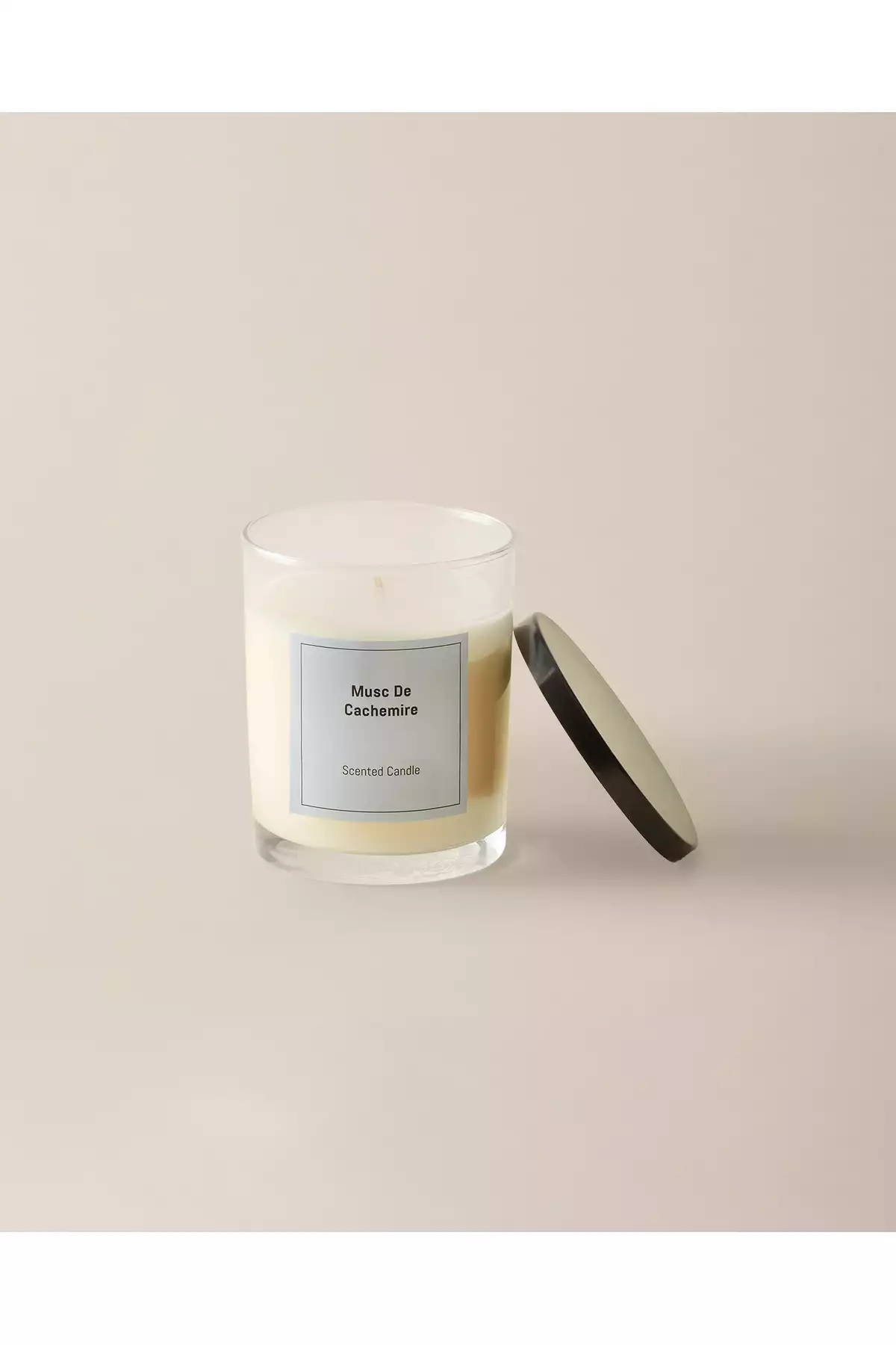 شمع لیوان معطر 1900 مشکی برند Madame Coco کد 1754462532