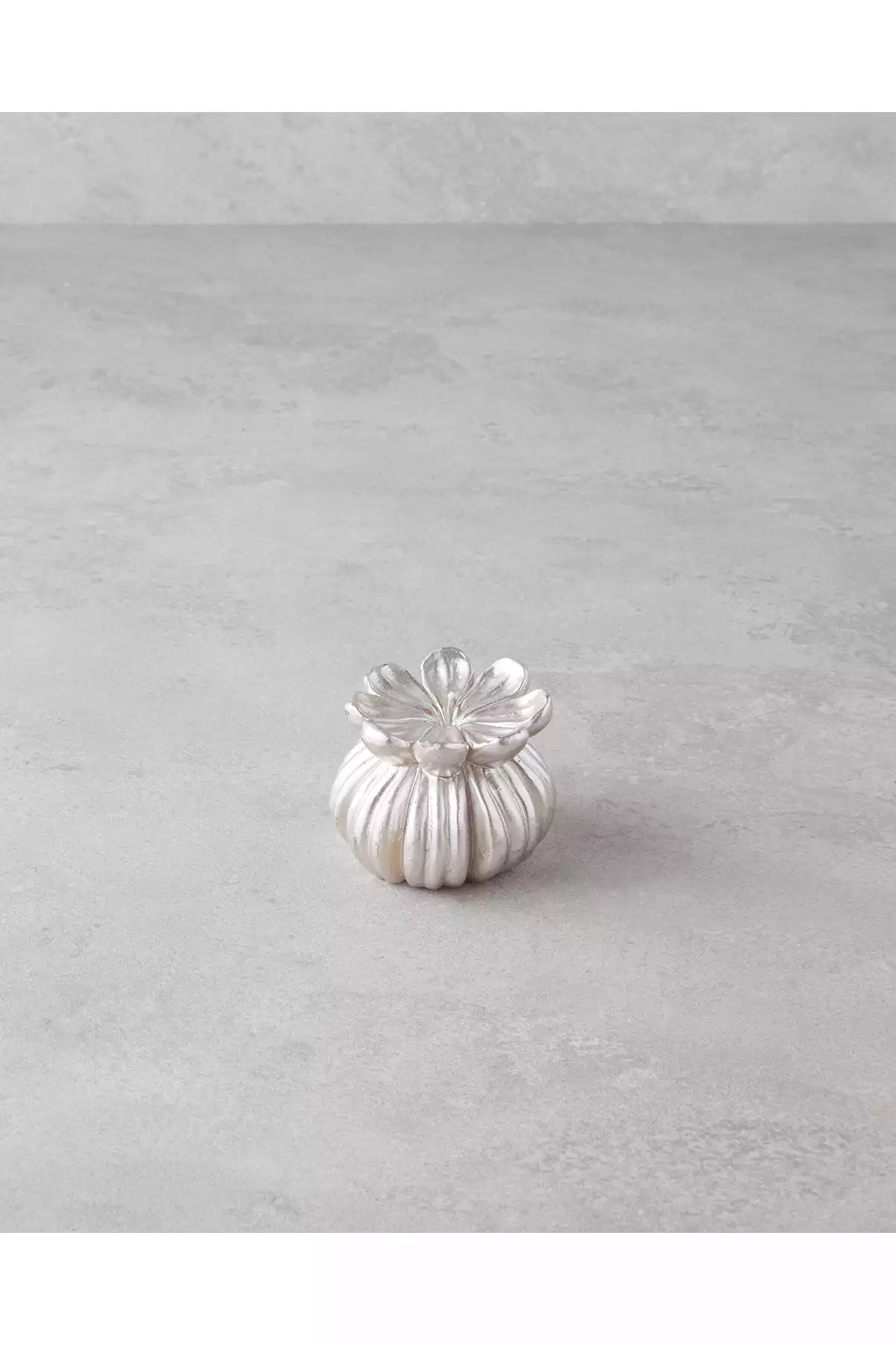 شمع مروارید نقره ای 5cm برند English Home کد 1754462588