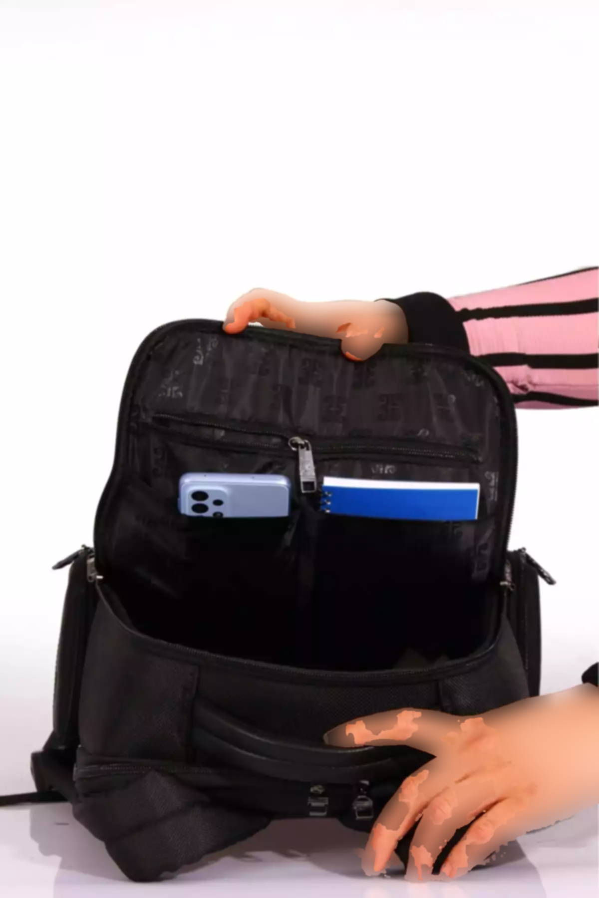 کوله پشتی لپ تاپ برند Pierre Cardin کد 1755549663