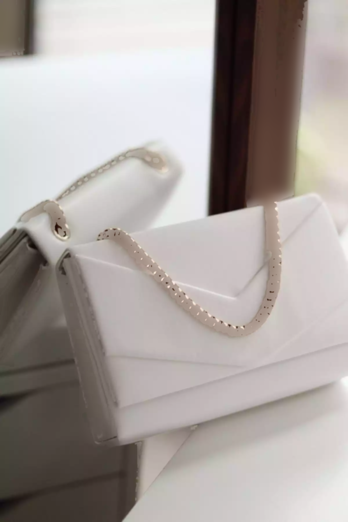 کیف دوشی جعبه سفید زنانه برند Moom Bag کد 1758404471