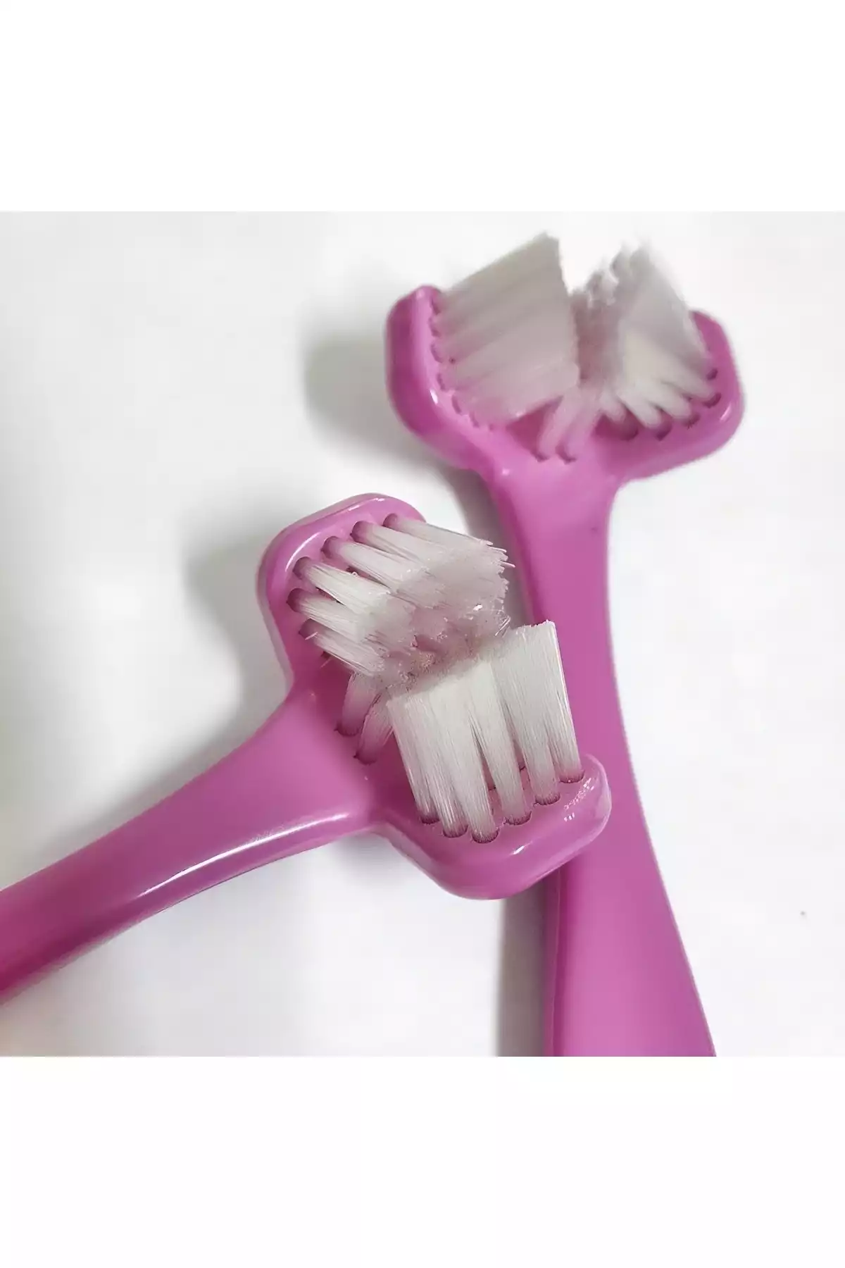 مسواک با کیفیت مدرن بلند طراحی نوک سوئیس برند Paro کد 1757335271