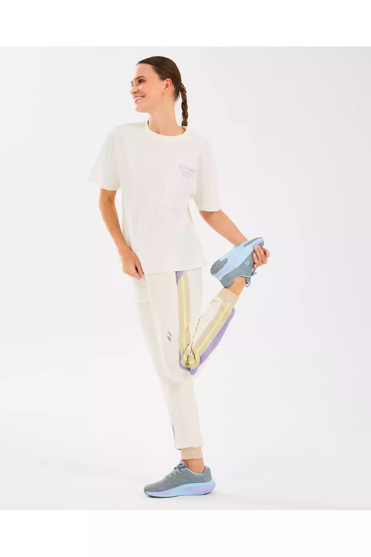 شلوار راحتی جاگر سفید زنانه برند Skechers کد 1757209570