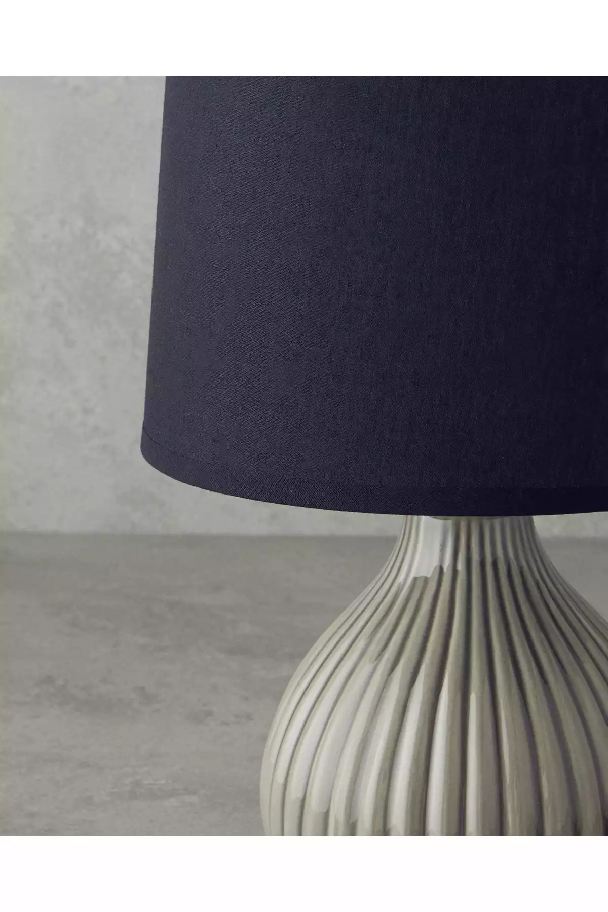 آباژور طوسی مشکی سانتی متر برند English Home کد 1757129349