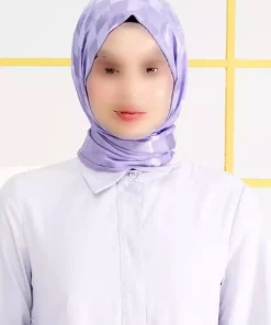 شال ابریشمی طرح شطرنجی ایتالیایی جاکار دریا برند Madame Polo کد 1757935867