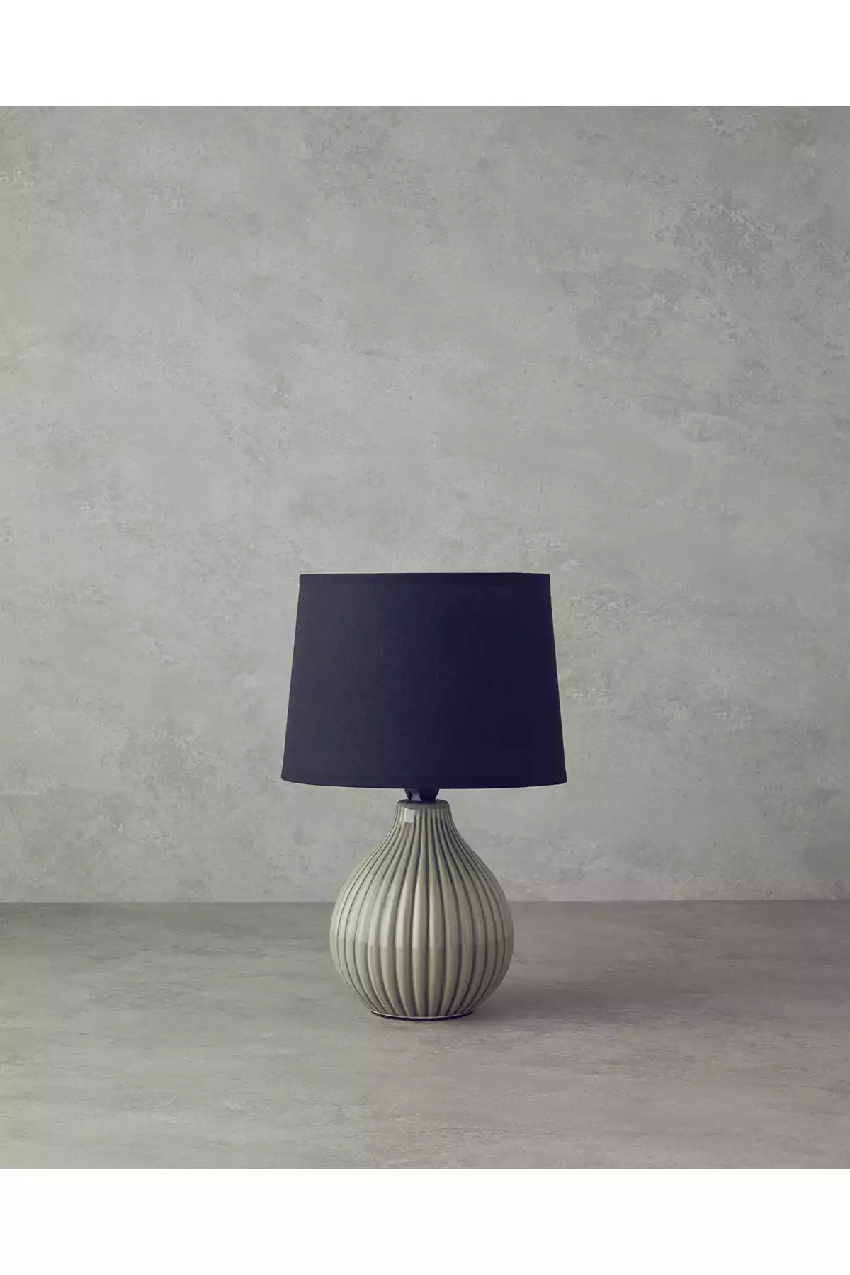 آباژور طوسی مشکی سانتی متر برند English Home کد 1757129349