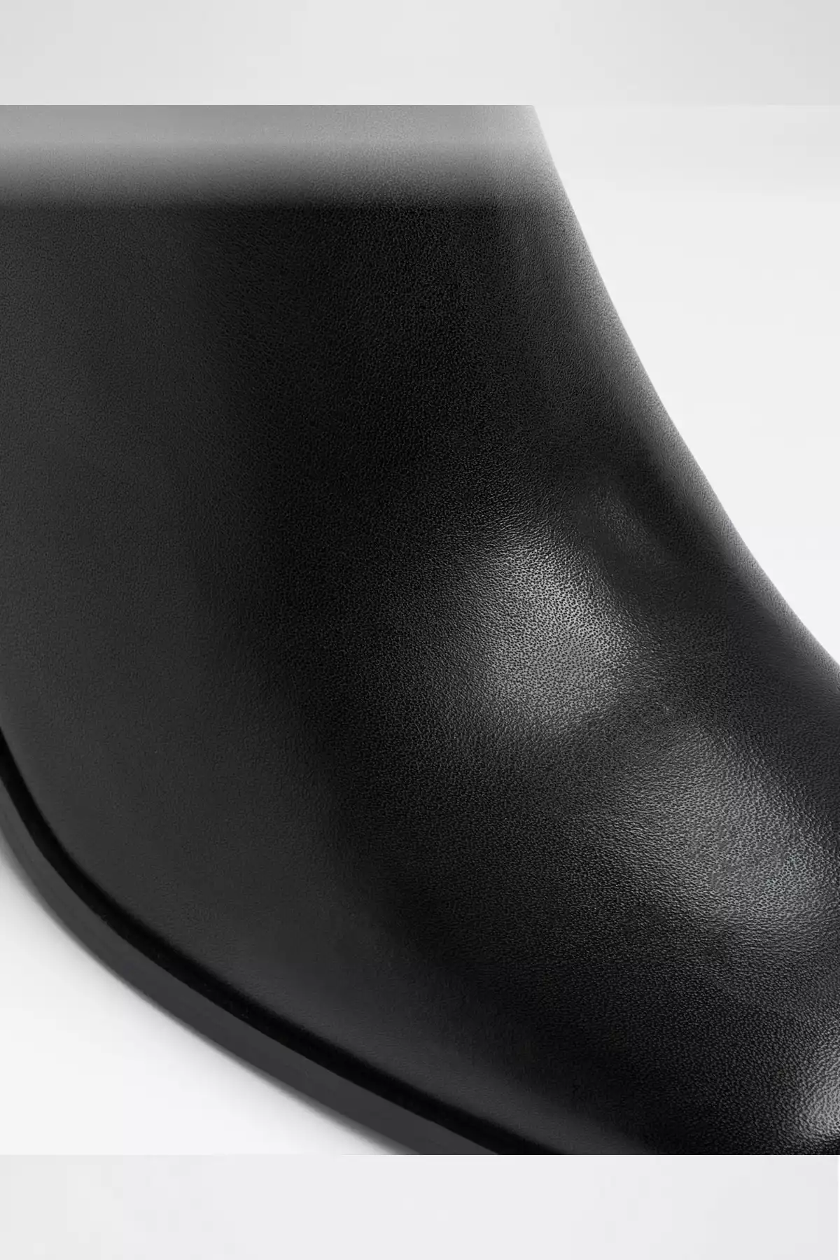 چکمه پاشنه بلند زنانه مشکی رو چرم اصل برند Aldo کد 1758505387