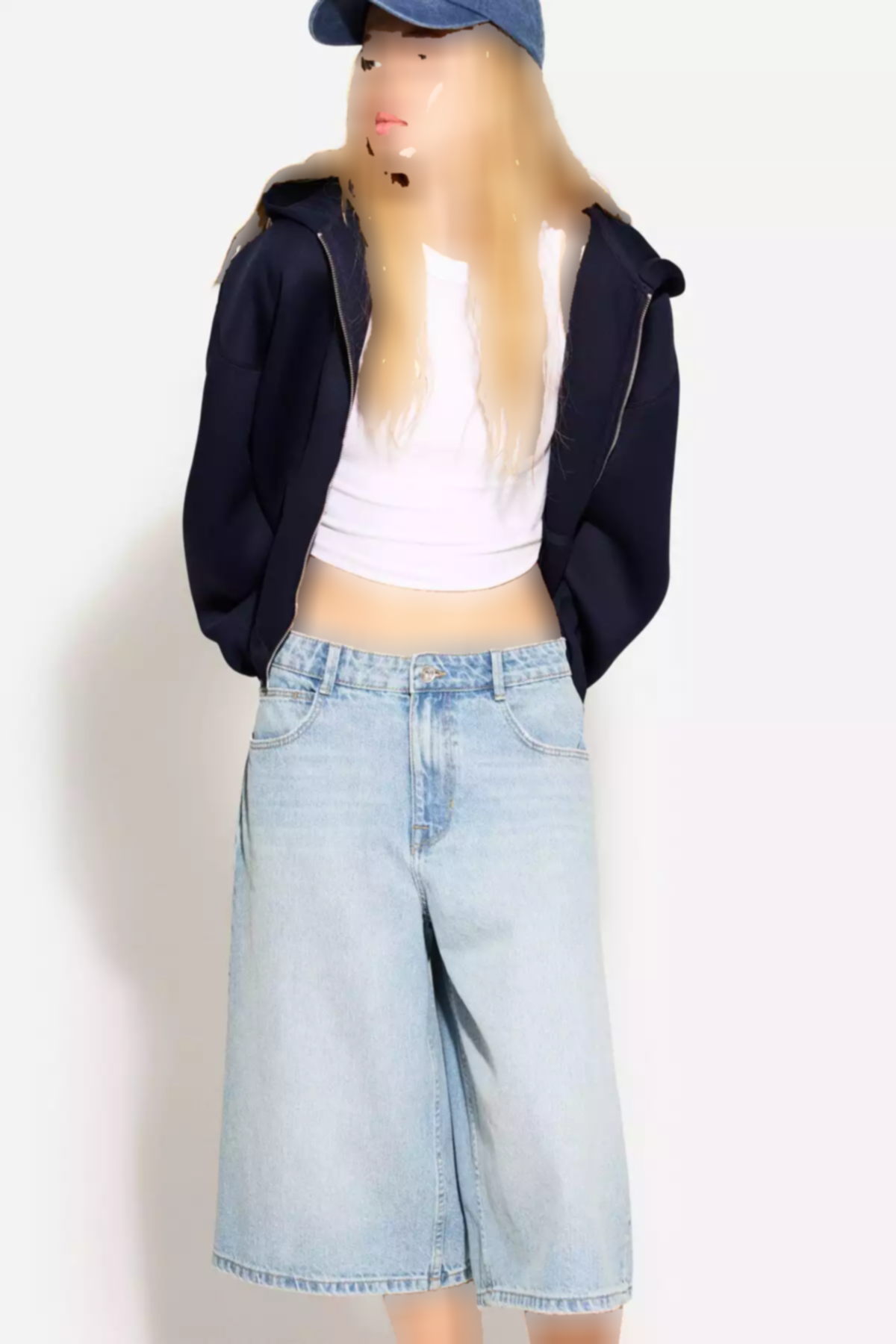 شلوارک برمودا گشاد جین برند Bershka کد 1758471191