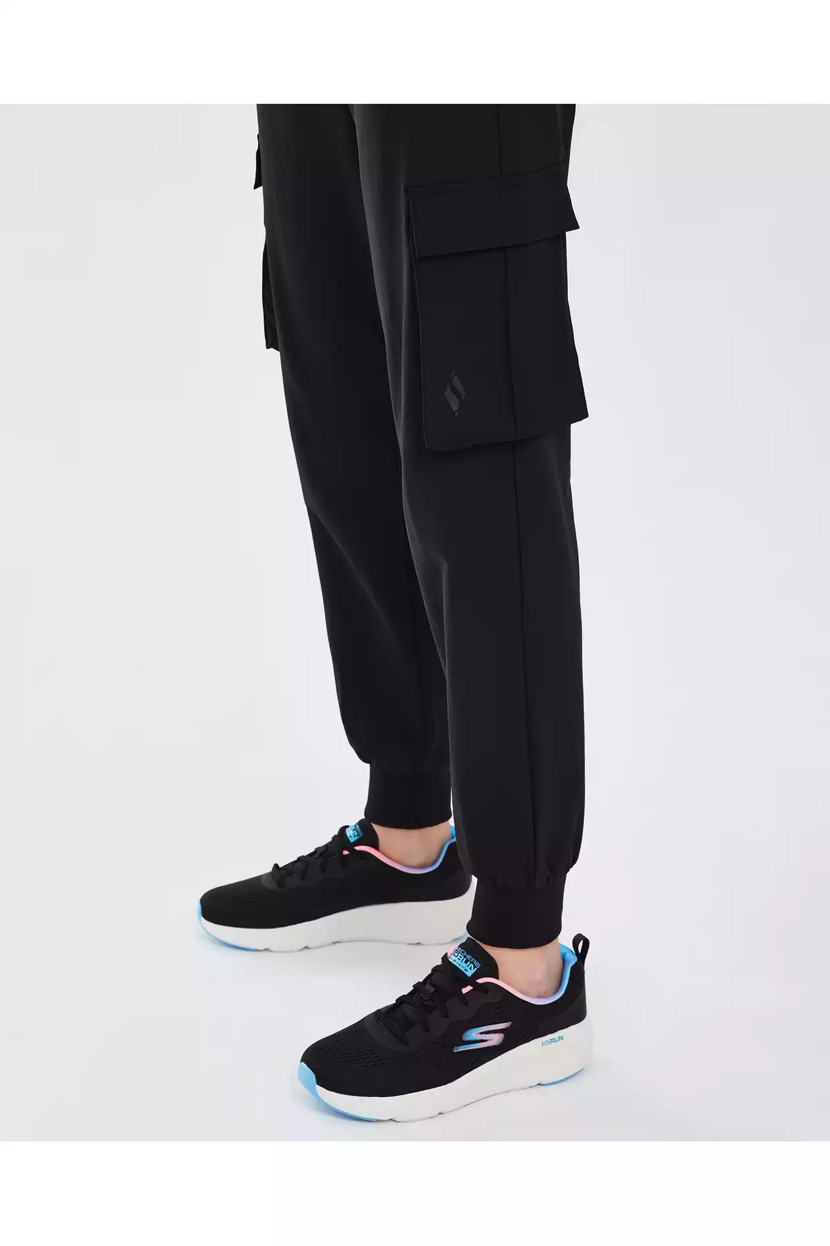 شلوار راحتی میکرو جاگر مشکی زنانه بافته شده برند Skechers کد 1758033663