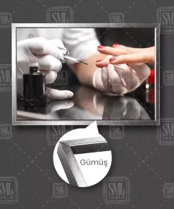تابلو لاک ناخن مراقبت آرایش دکوری آرایشگاه سالن زنانه برند SML TABLO کد 1758422523