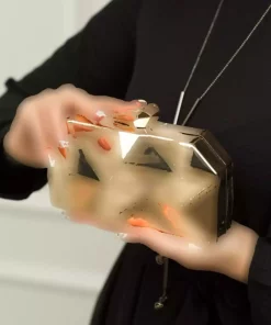 کیف مجلسی فلزی طلایی زنانه برند weem bag کد 1758422464