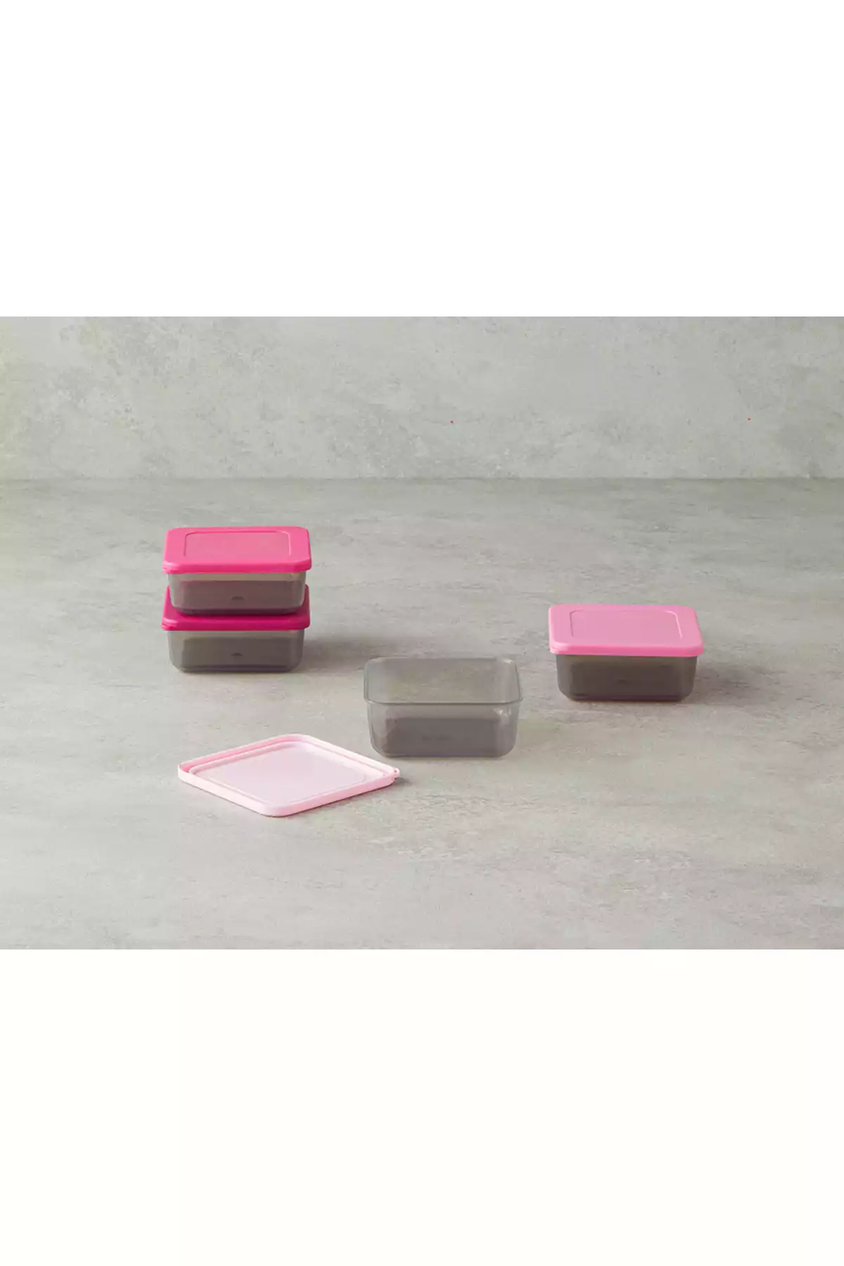 ظرف نگهداری پلاستیکی صورتی خیش زدن برند English Home کد 1758490324