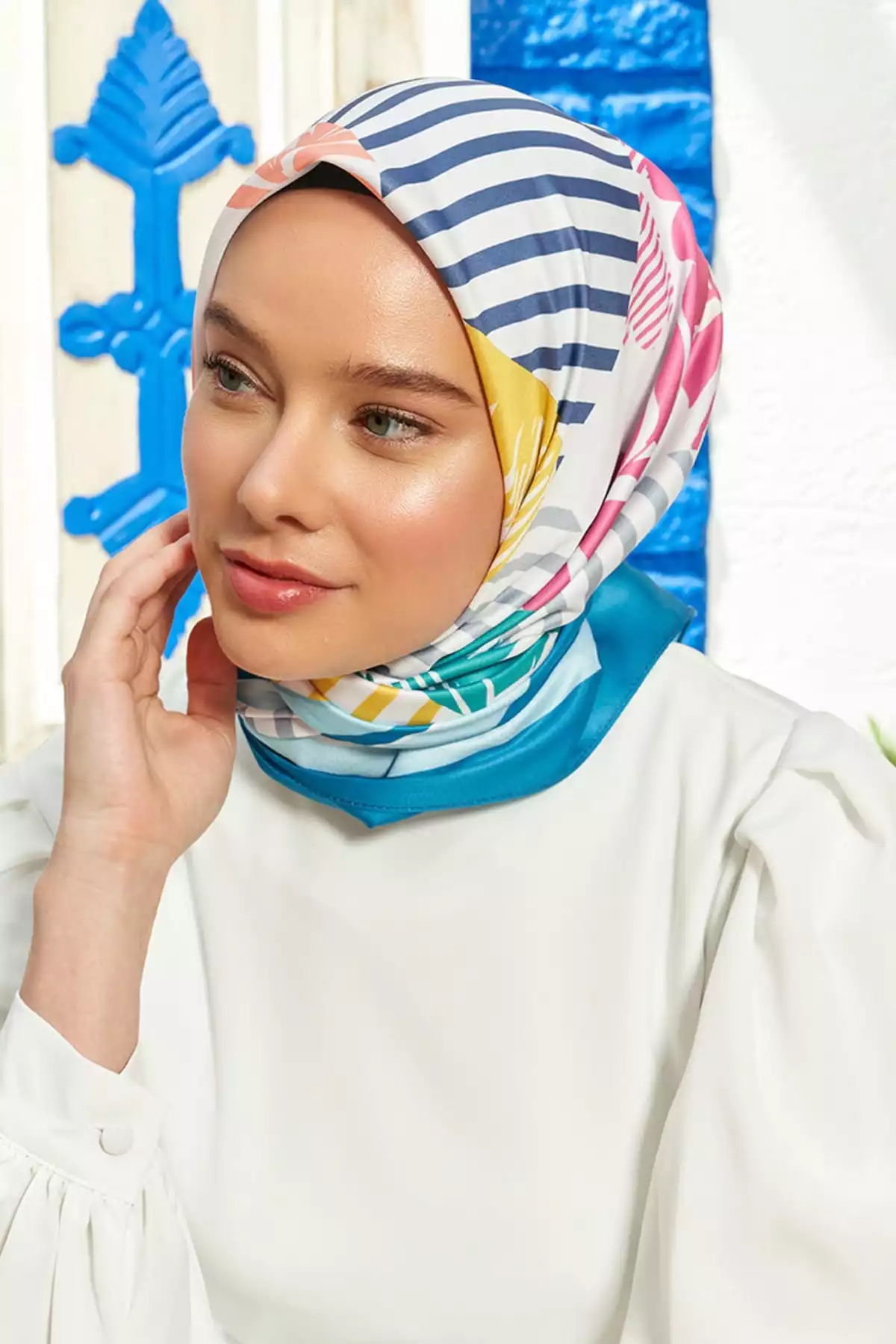 روسری سری روکوکو برند Madame Polo کد 1757935864