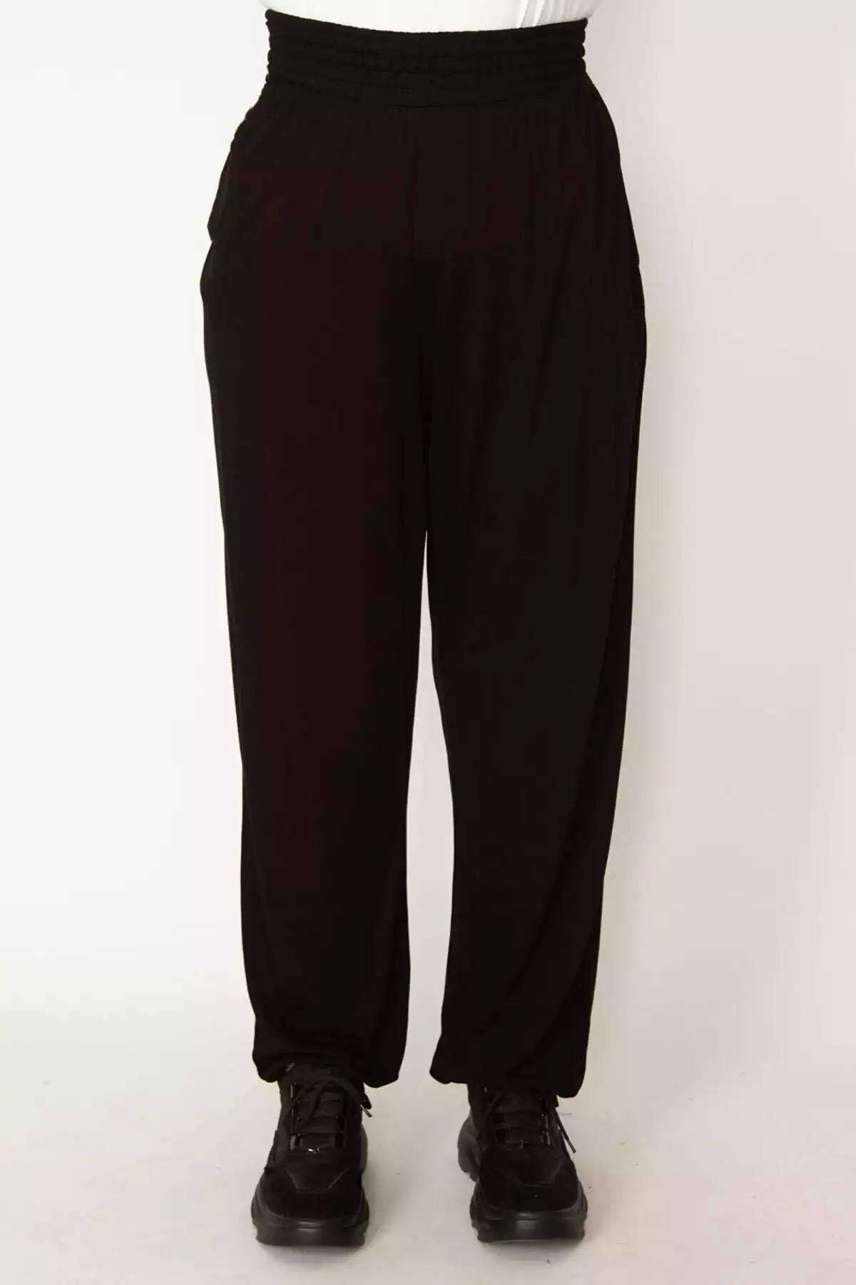 اسپرت پاچه جیب دار برش راحت کمر طرحدار لاستیک سایز بزرگ شلوار مشکی زنانه برند Şans کد 1757954471