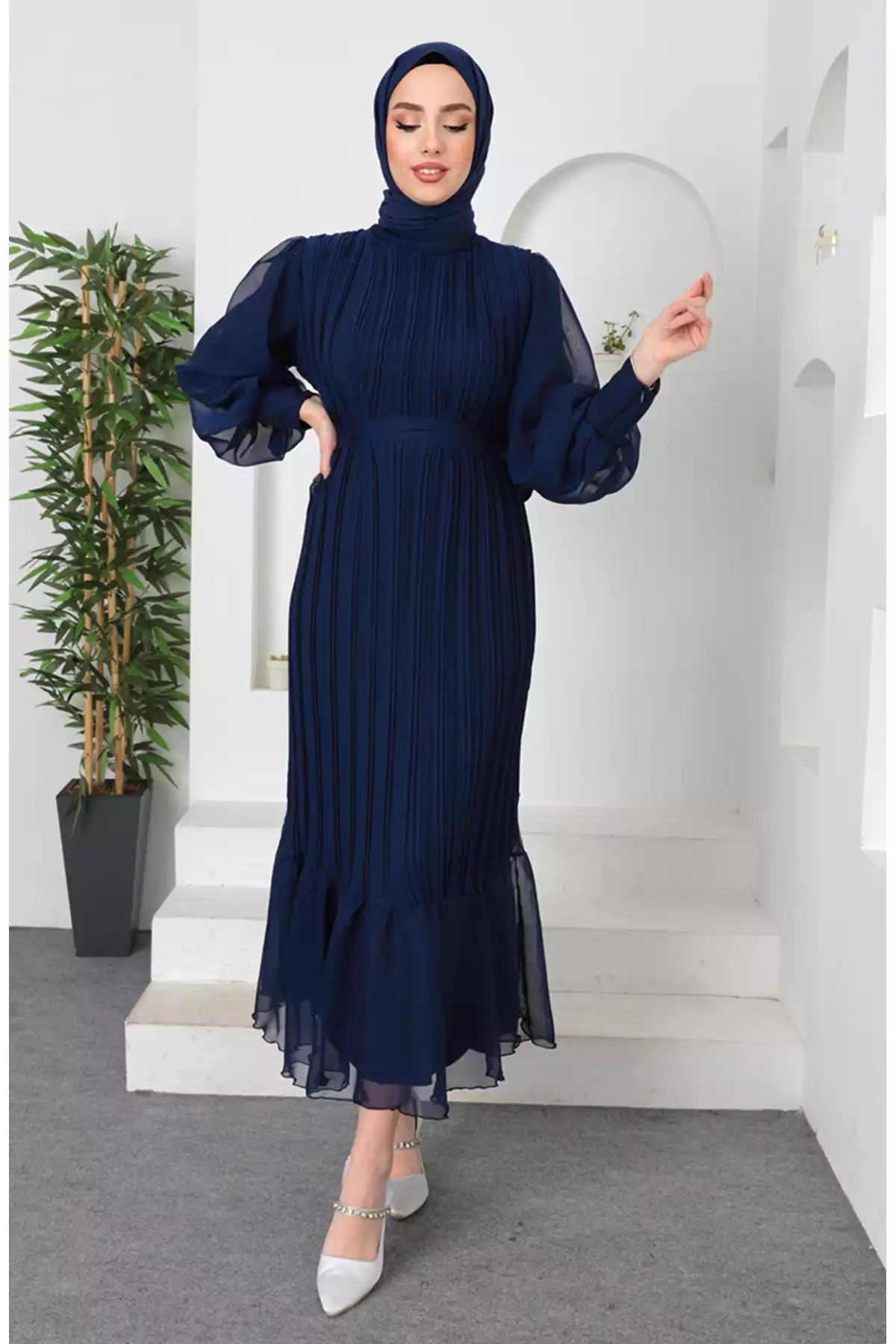 مجلسی پلیسه دار سرمه ای برند sefamerve کد 1758126725