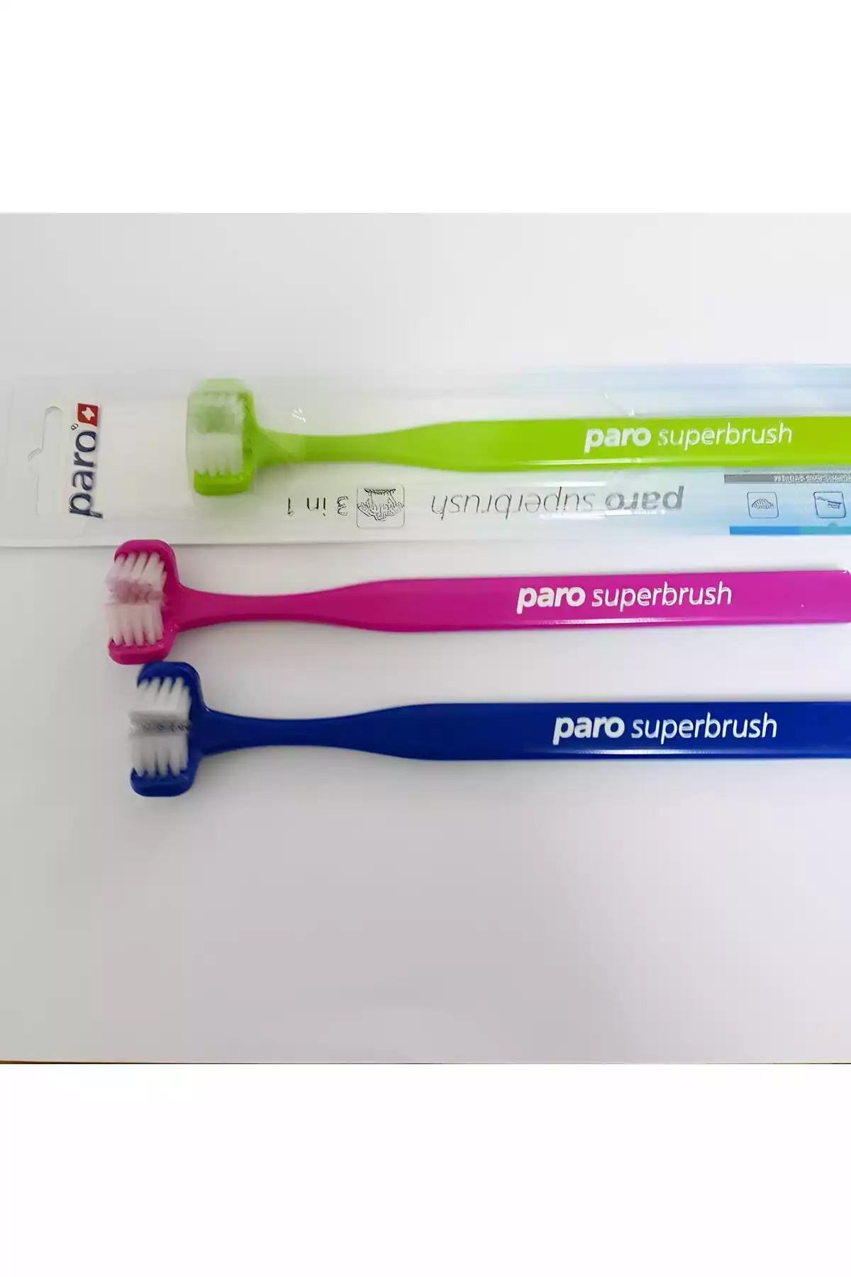 مسواک با کیفیت مدرن بلند طراحی نوک سوئیس برند Paro کد 1757335271