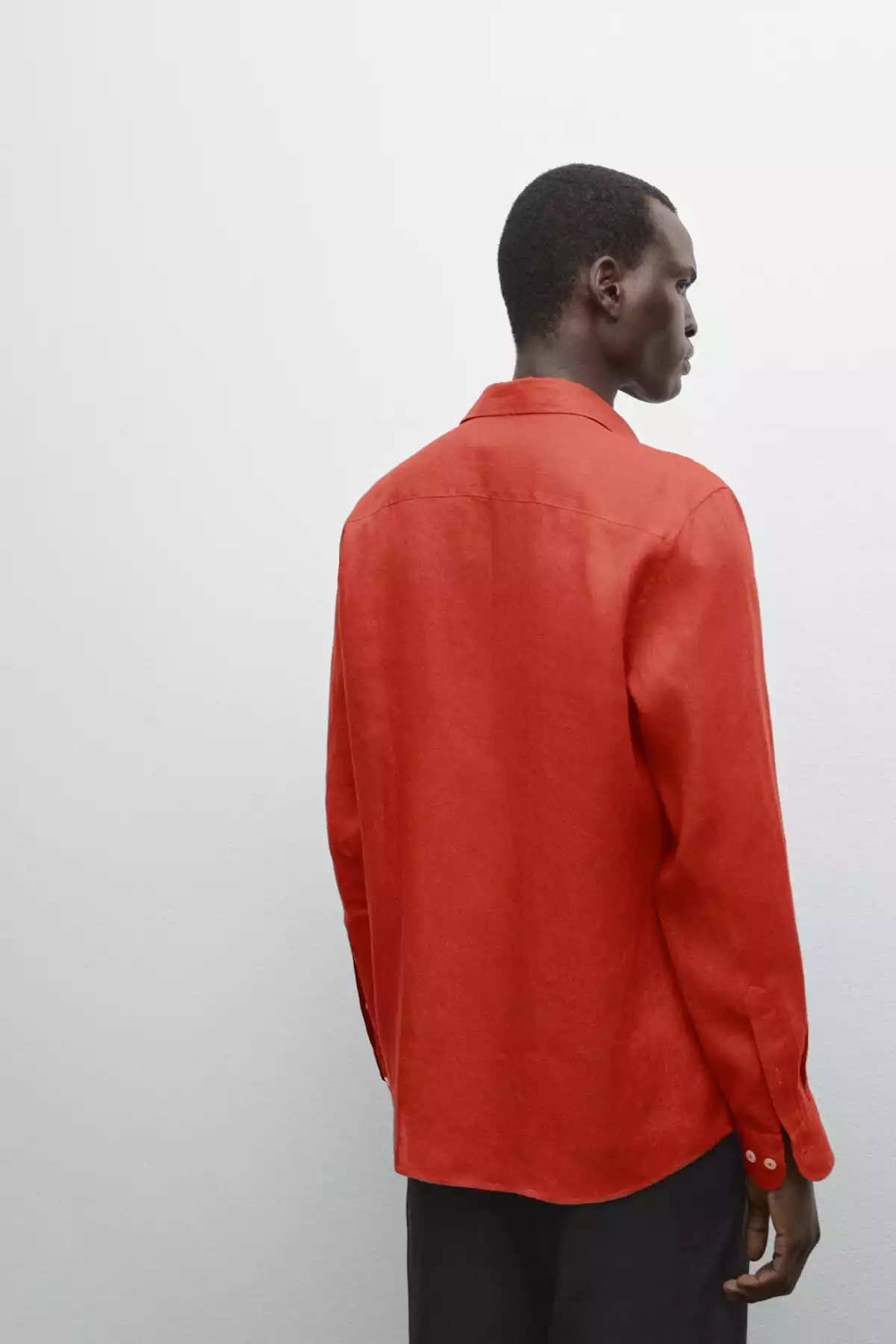 پیراهن اسلیم فیت 100کتان برند Massimo Dutti کد 1757758988