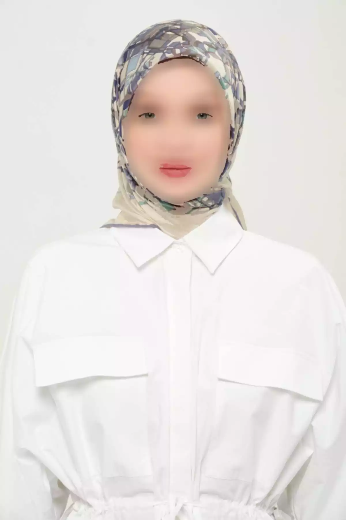 روسری لیز نمیخورد روزانه طرحدار چاپی چند رنگ غیر کریستالی برند Madame Polo کد 1757930654