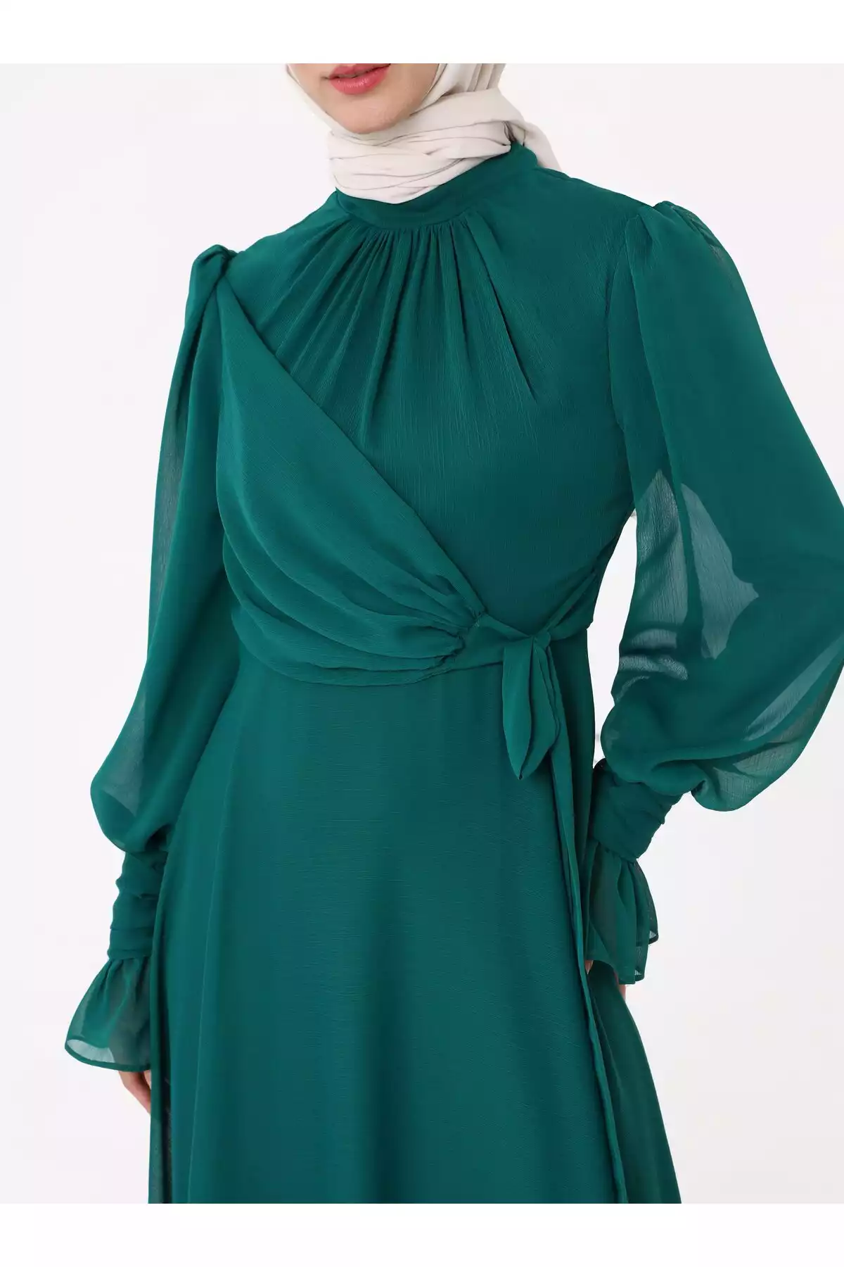 لباس مجلسی پوشیده شیفون سبز زمردی یوریو برند Refka کد 1758123067