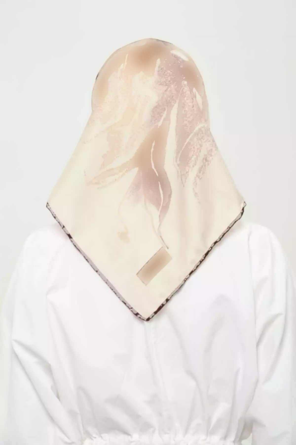 روسری لیز نمیخورد روزانه طرحدار چاپی چند رنگ غیر کریستالی برند Madame Polo کد 1757934669