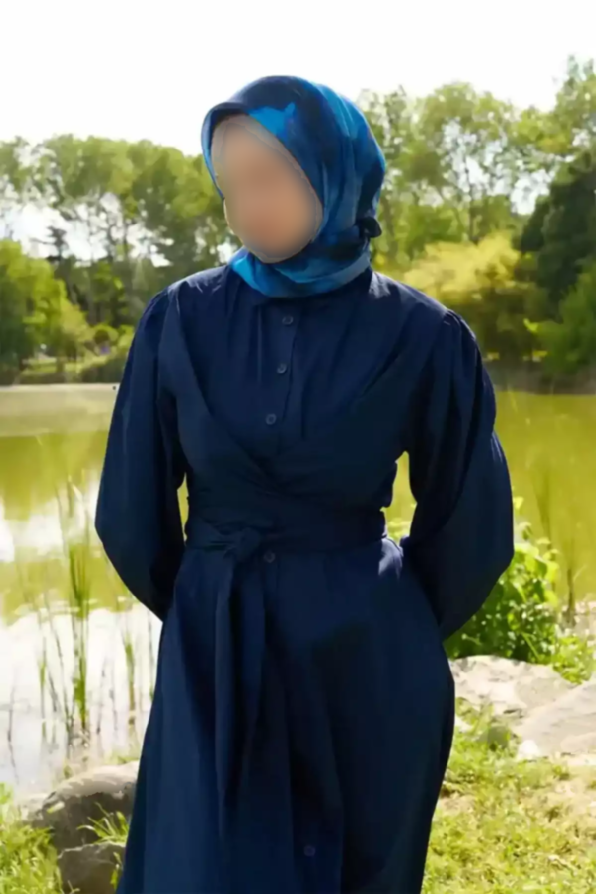 روسری طرح سرمه ای برند Madame Polo کد 1757930650