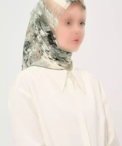 روسری چاپی چند رنگ 90x90cm برند Madame Polo کد 1757930655