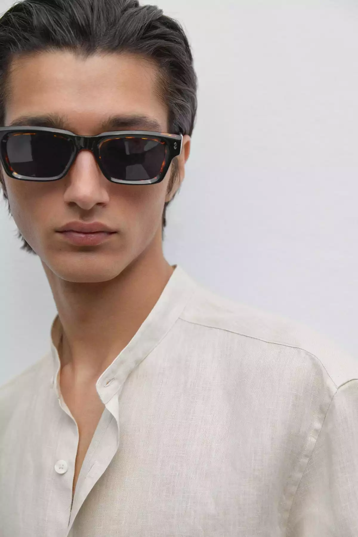 پیراهن متناسب یقه دیپلمات 100کتان برند Massimo Dutti کد 1757749208