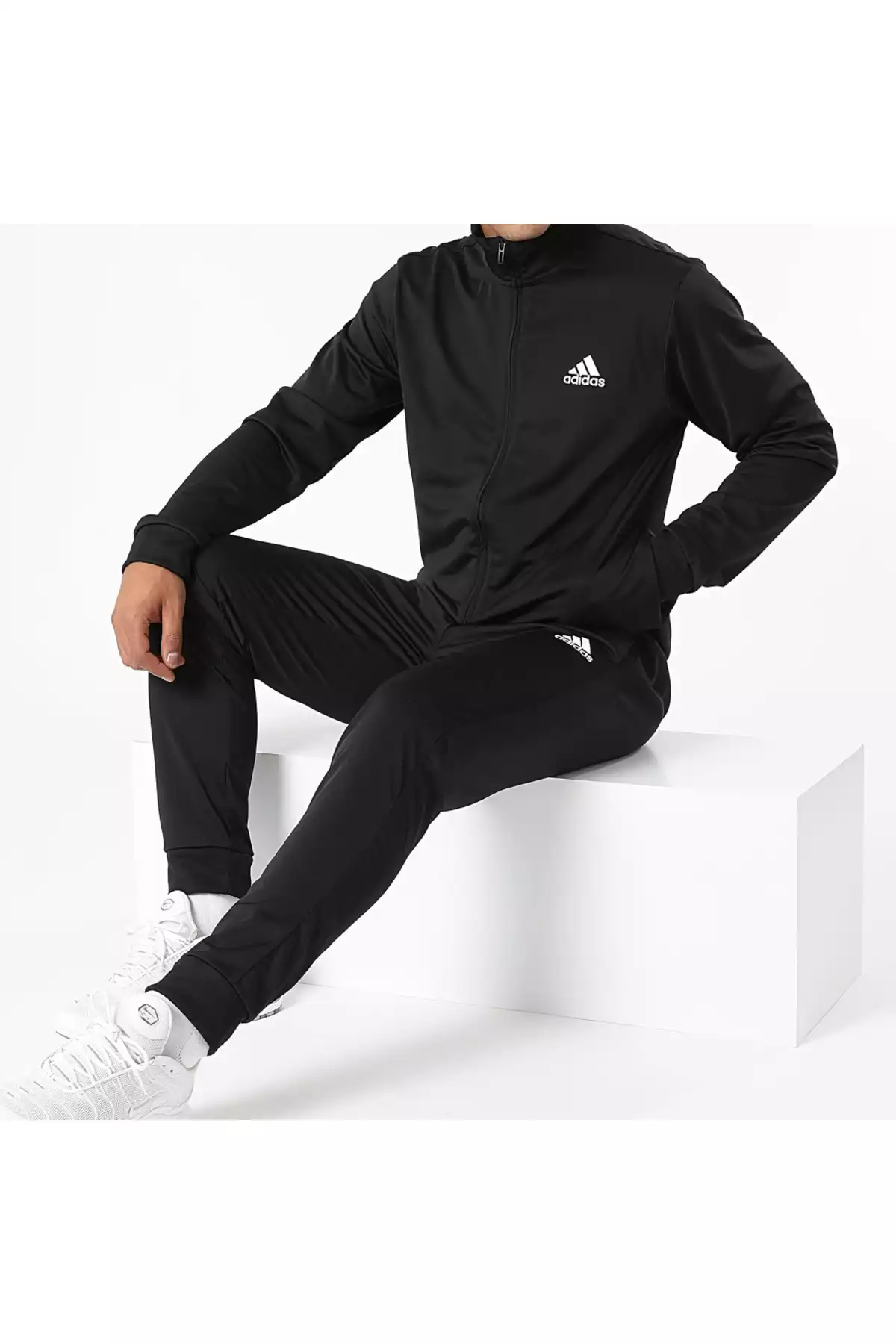 ست لباس راحتی راحت روزانه مردانه به ورزش برند adidas کد 1759202526