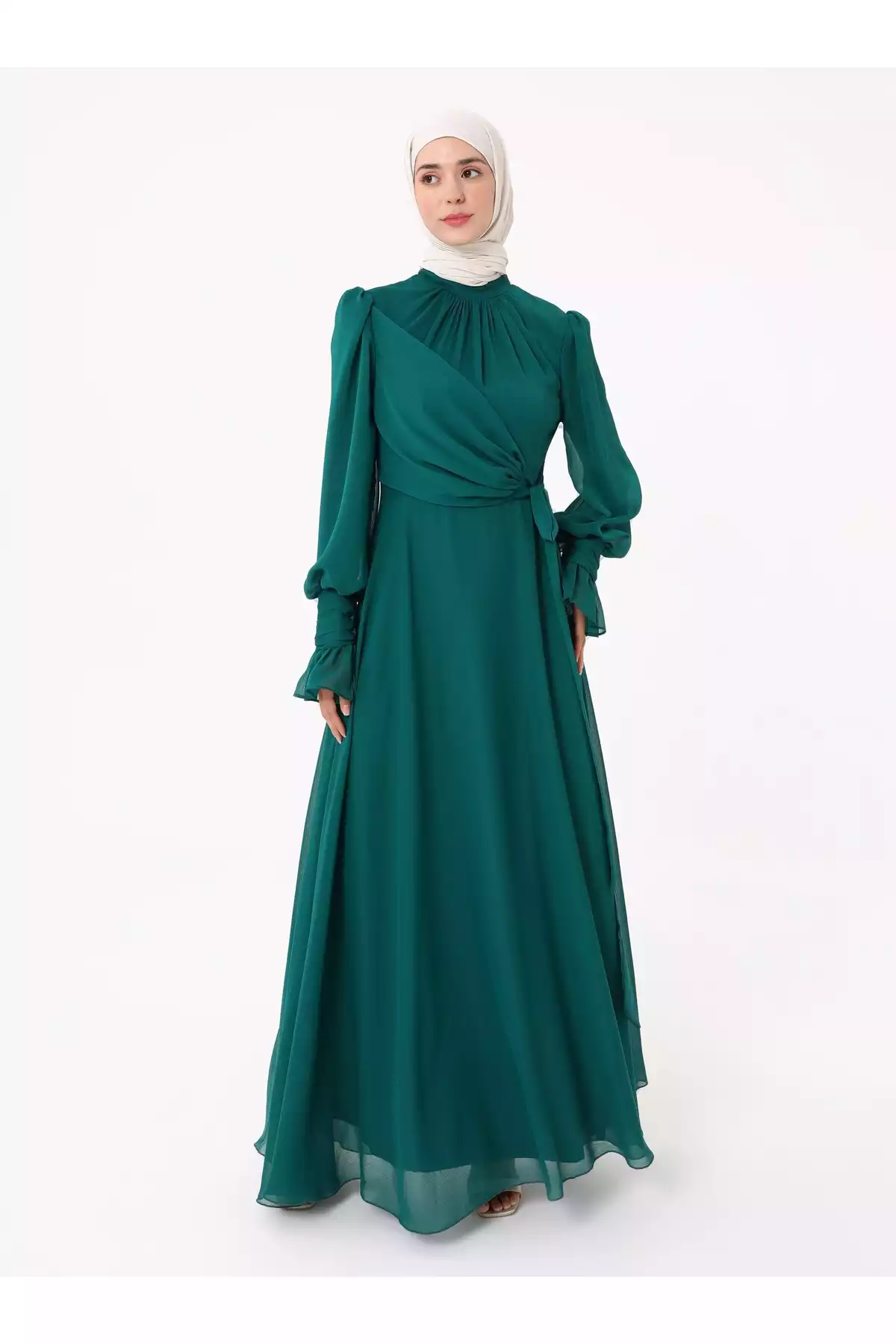 لباس مجلسی پوشیده شیفون سبز زمردی یوریو برند Refka کد 1758123067