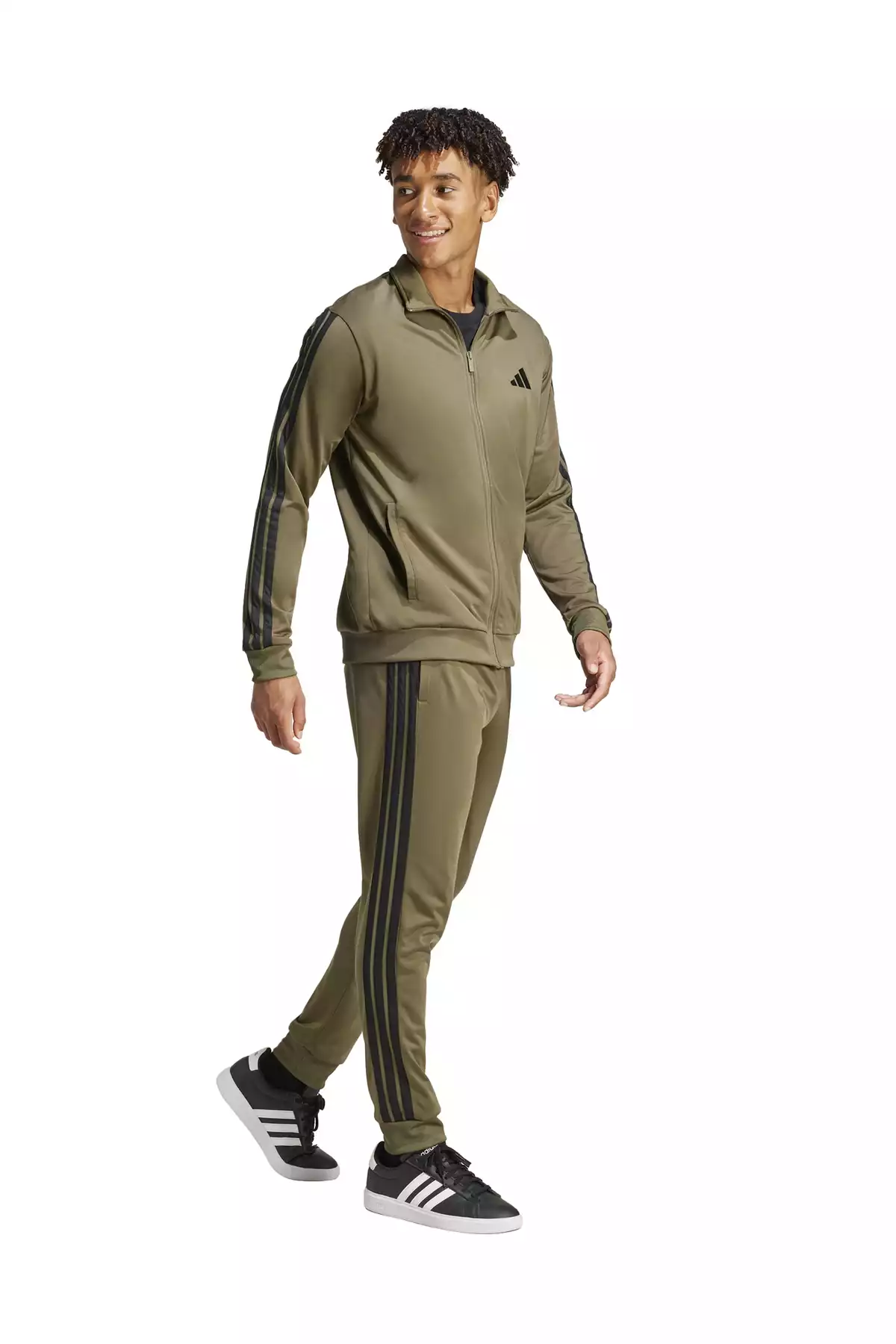 ست لباس راحتی متناسب یقه طرحدار یشمی مردانه زیپدار برند adidas کد 1759202466