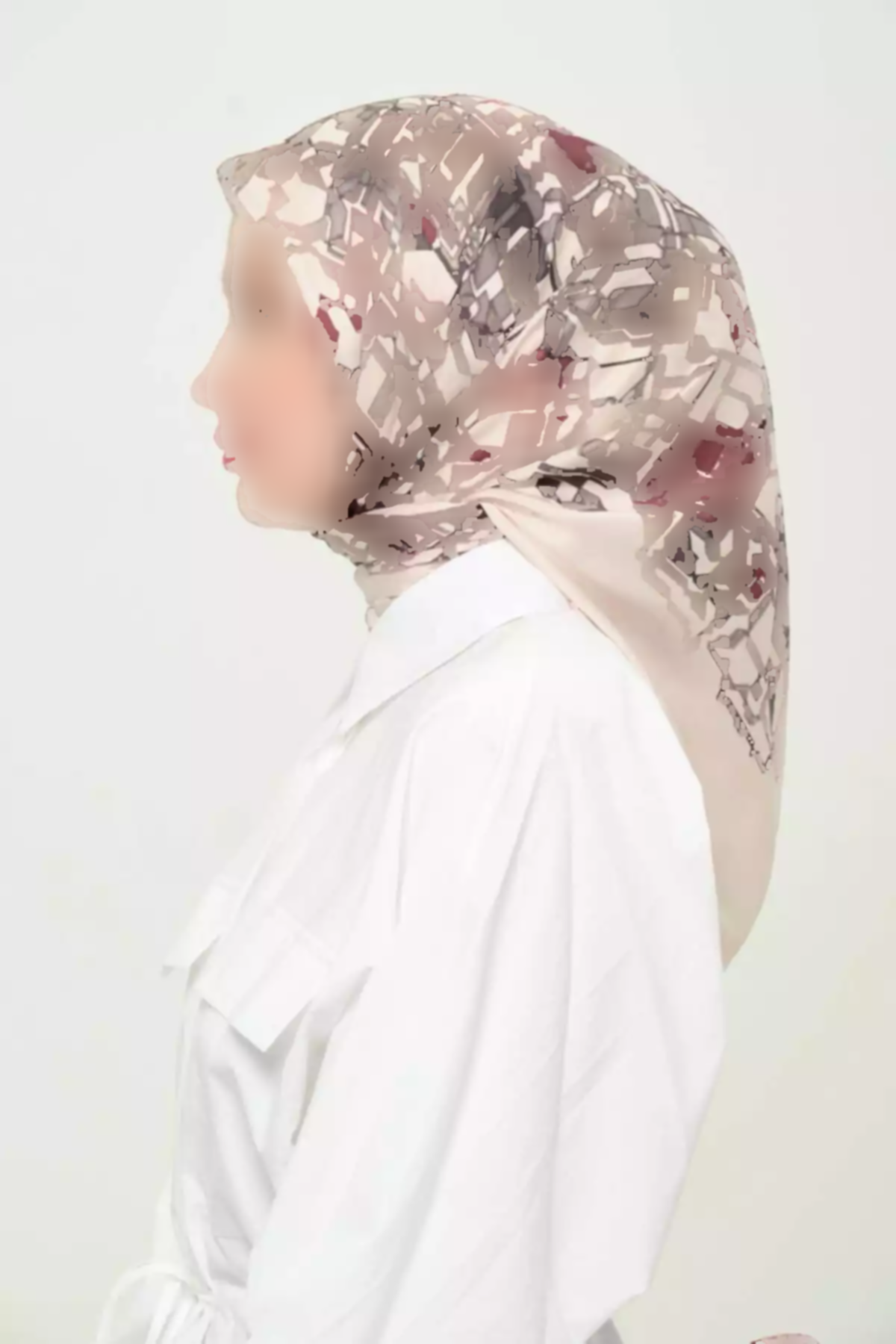 روسری لیز نمیخورد روزانه طرحدار چاپی چند رنگ غیر کریستالی برند Madame Polo کد 1757934728