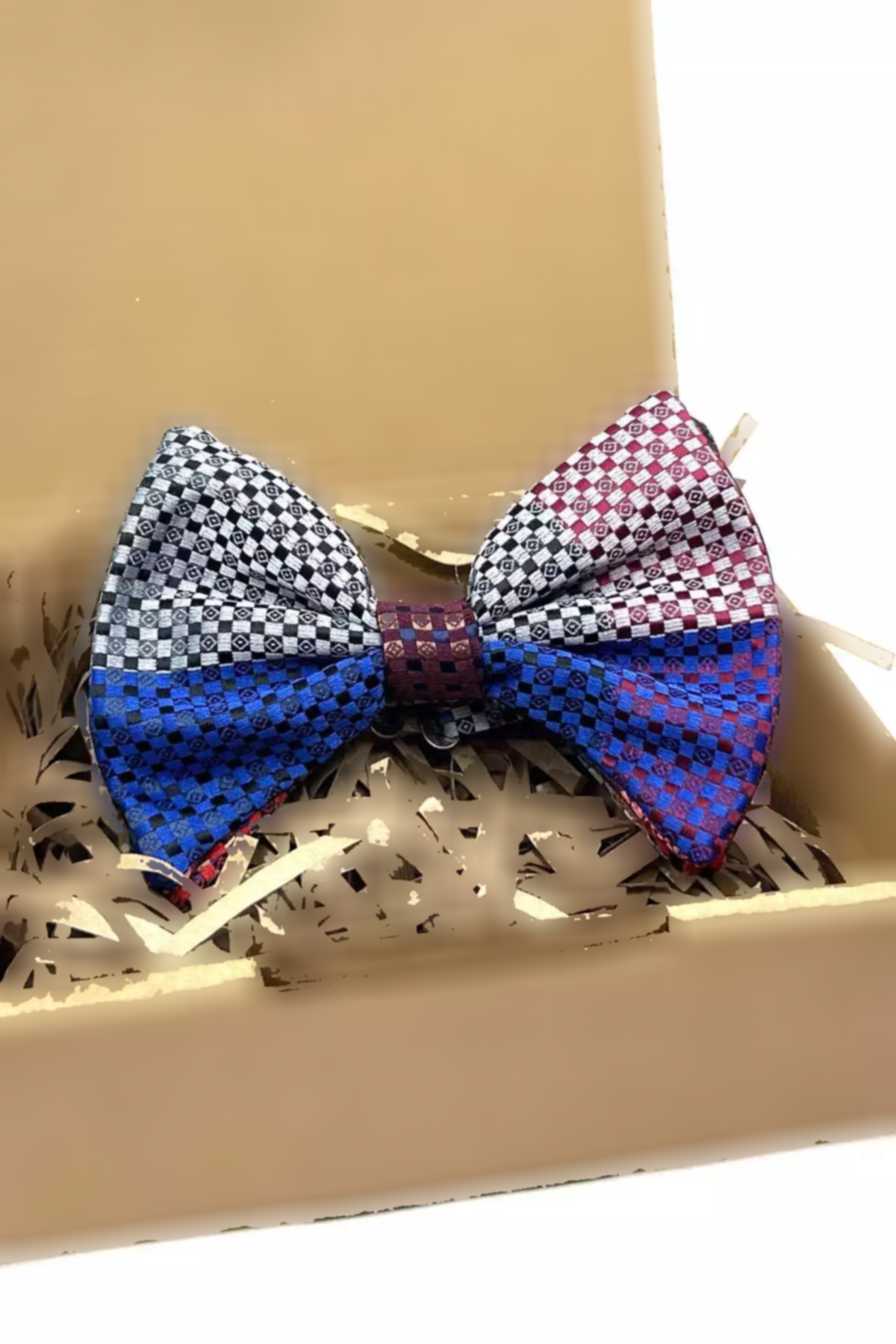 پاپیون طرح مربع چند رنگ برند Kravatkolik کد 1758390064