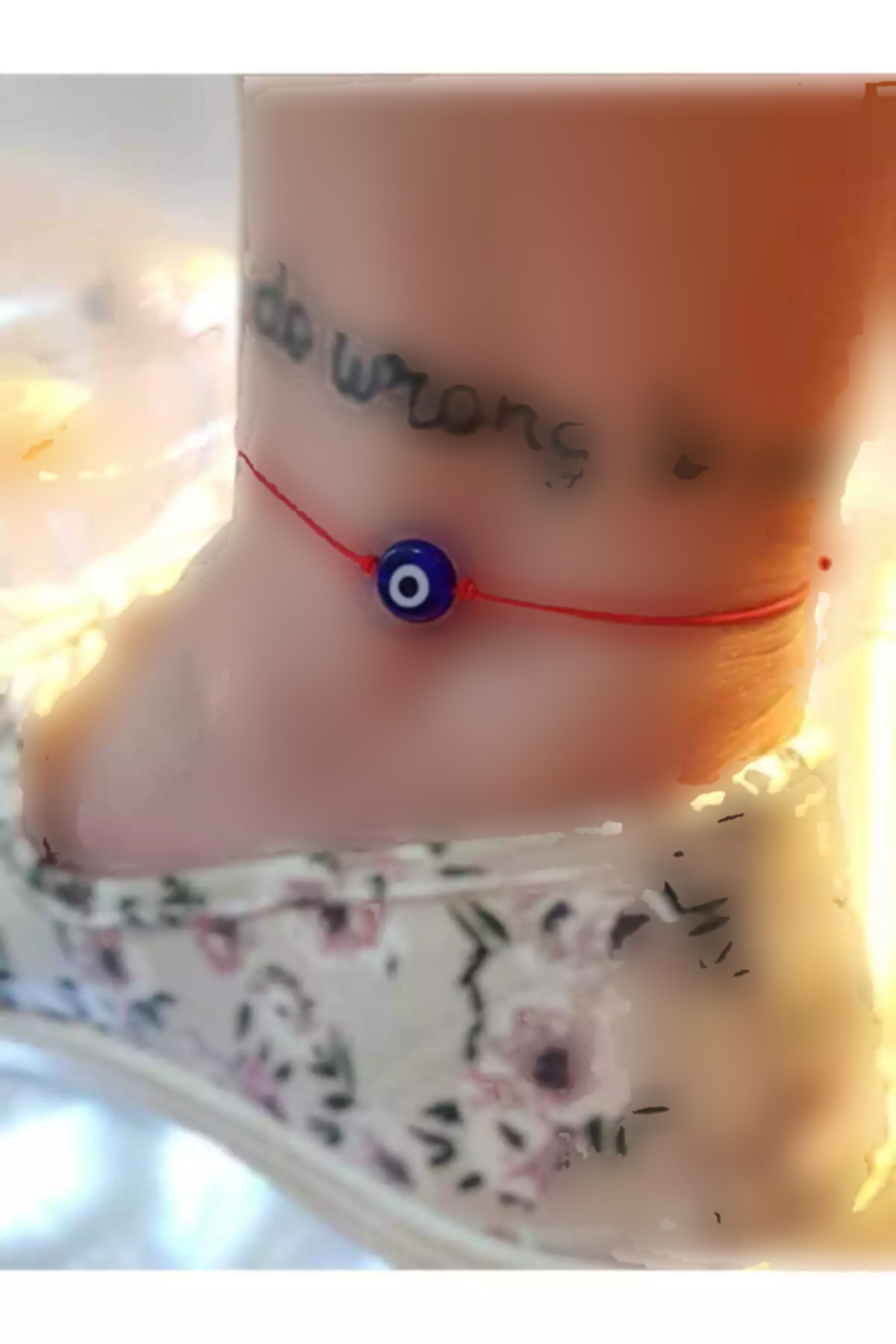 طناب قرمز منجوقدار برند Lade کد 1757710030