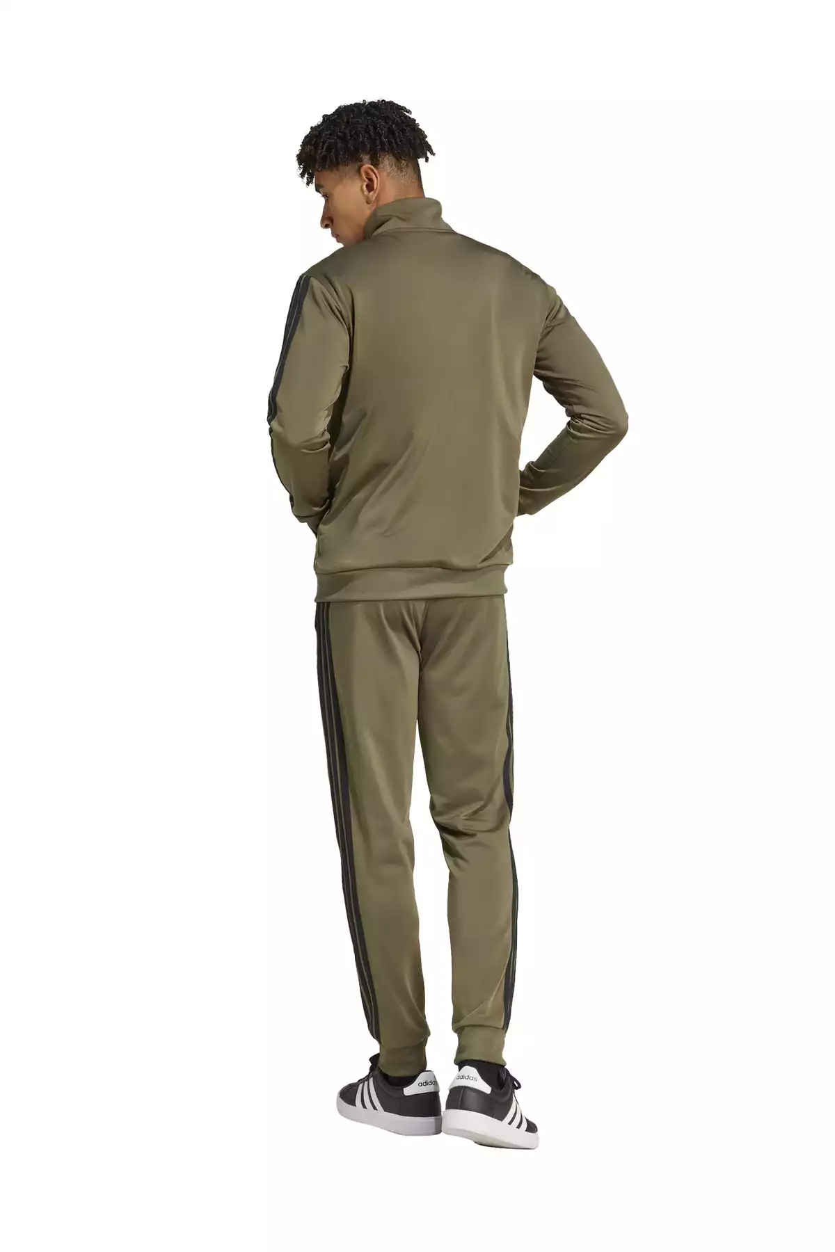 ست لباس راحتی متناسب یقه طرحدار یشمی مردانه زیپدار برند adidas کد 1759202466