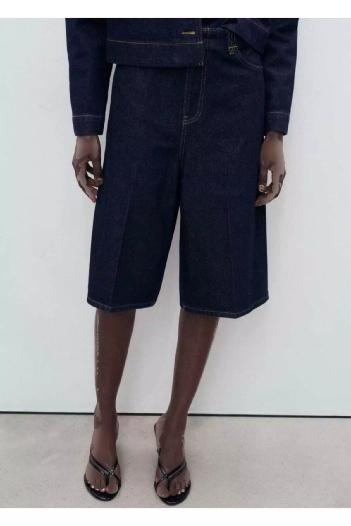 دور کمر برمودا وسط جین برند MANGO کد 1758471186