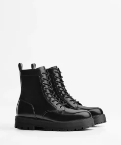 پاشنه کلفت پوتین مشکی مردانه برند Bershka کد 1757195348