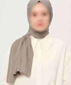 شال ساده پارچه لیز نمیخورد تویل غیر کریستالی برند Madame Polo کد 1757932866