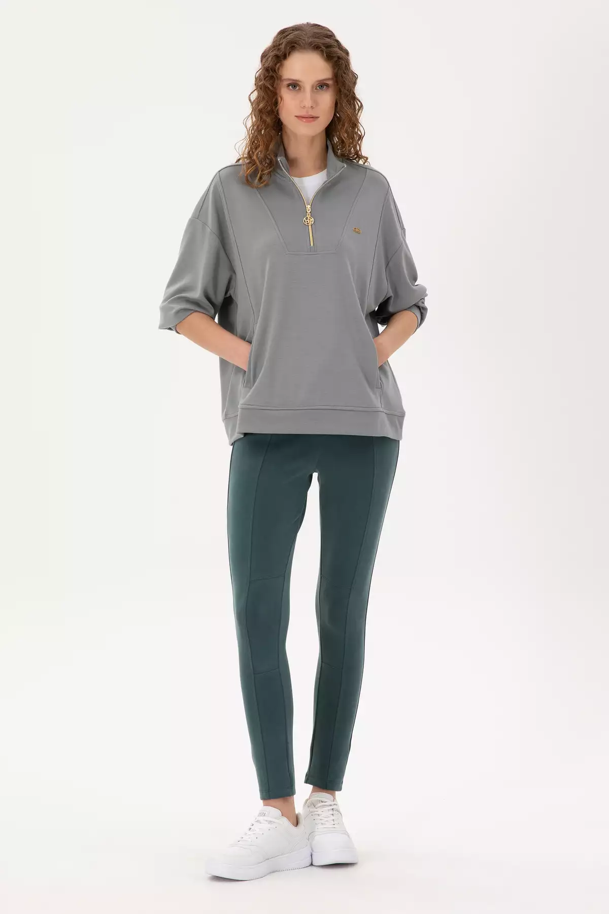 سویشرت زنانه خاکستری با ترکیب مدال و یقه ایستاده زیپ دار 50298988-VR086 برند U.S. Polo Assn. - 884862995