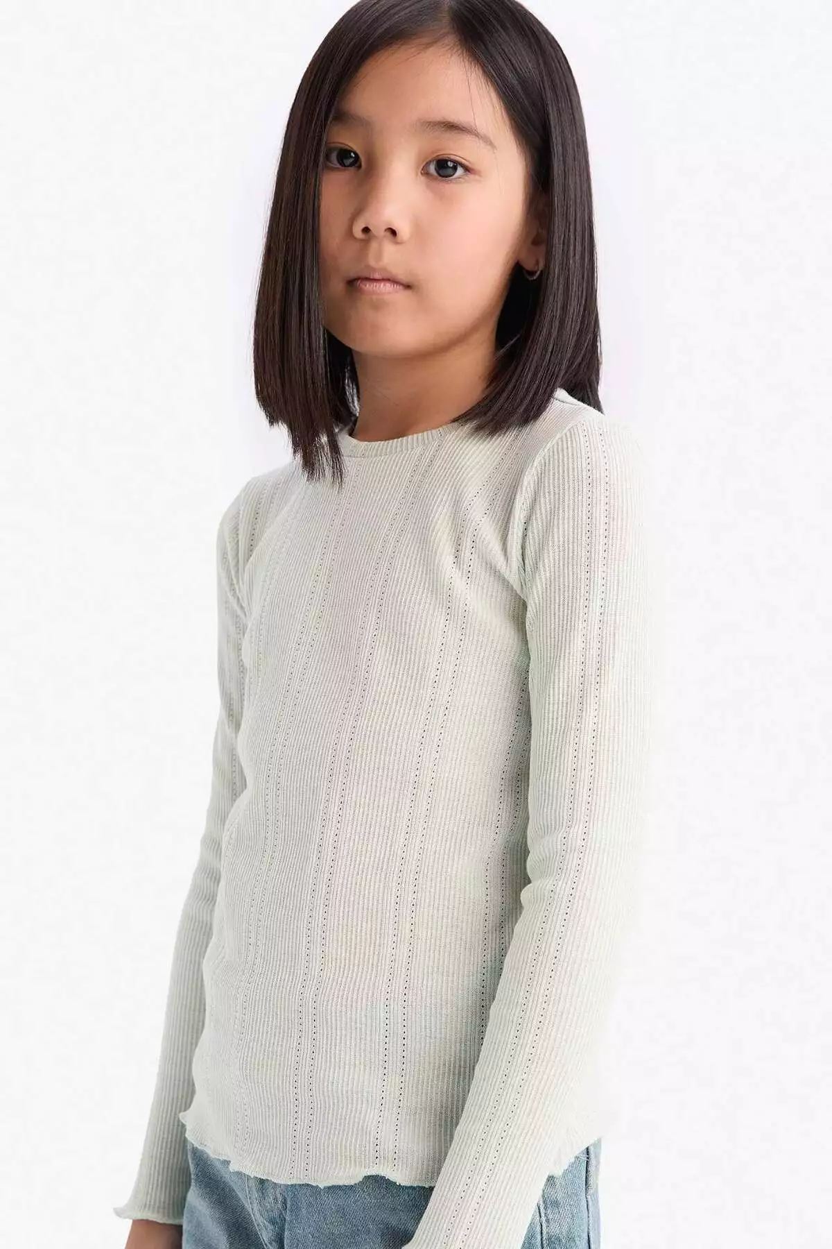 تی شرت دخترانه آستین بلند یقه گرد باریک و طبیعی مدل D9234A825SP برند Defacto - 896899254