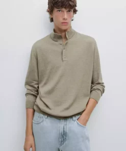 کلاه قلاب بافی یقه دیپ برند Massimo Dutti - 977920630