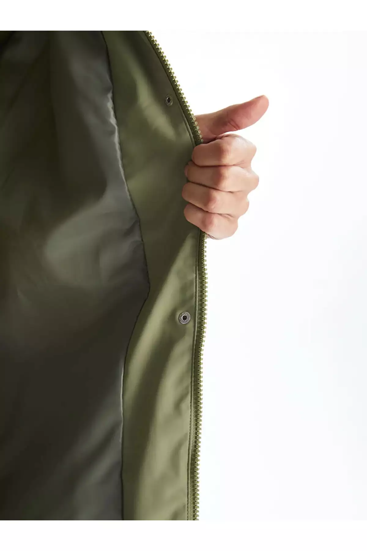 بارانی ساده با کلاه زنانه LCW مودست برند LC Waikiki - 986943140