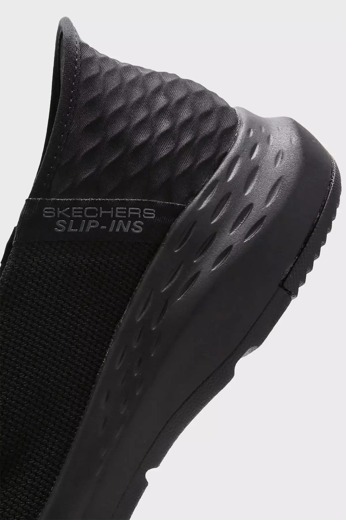 کفش روزمره مردانه پارسون با زیره ضخیم و لوگو 204804 BBK برند Skechers - 934257148