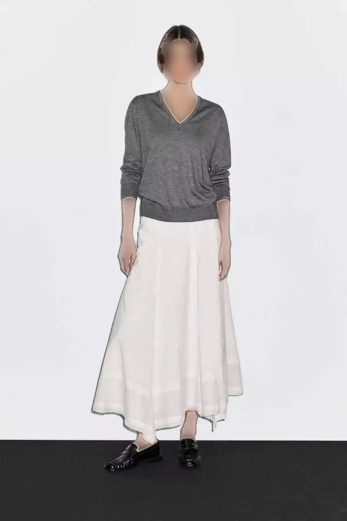 پلیور و یقه V کشبافی پشمی برند Massimo Dutti - 953461062
